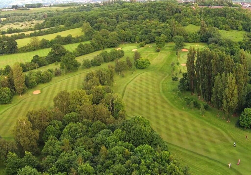 5-of-the-most-charming-golf-courses-near-bristol